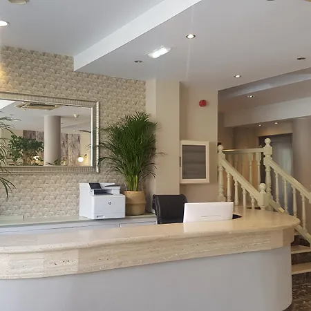 Arcea Villaviciosa Hotel