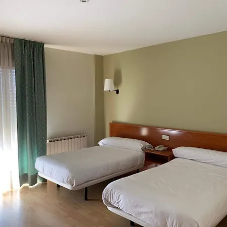 Arcea 3* Villaviciosa (Asturias)