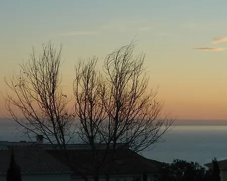 Hotel Arcea 3*